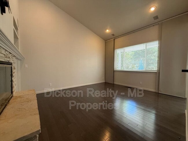 Building Photo - 4550 Lynnfield Ct