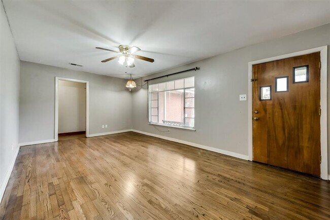 Building Photo - 4262 T C Jester Blvd