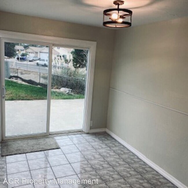 Building Photo - 4 br, 3 bath House - 1760 Risueno Ct