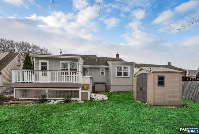 Building Photo - 789 Briarcliff Ave