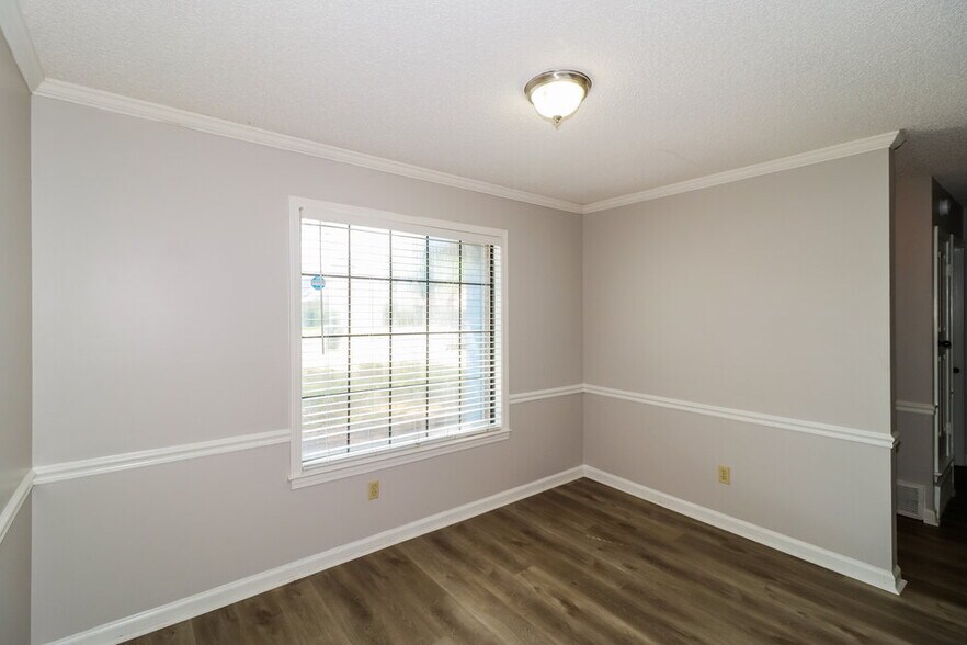 Building Photo - 4550 Quail Ridge Trail