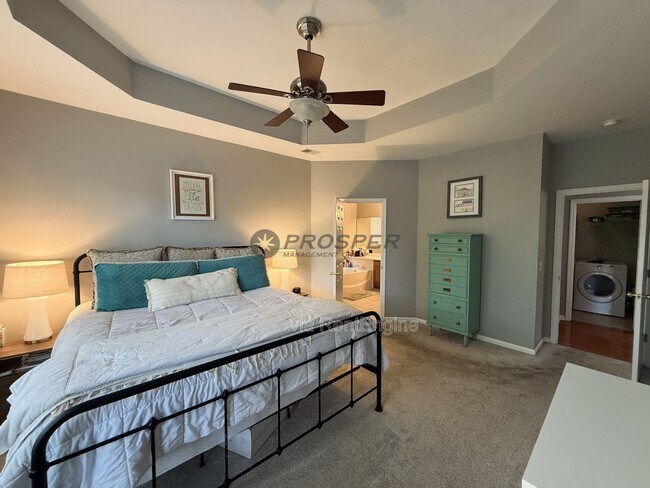 Building Photo - 833 Paran Oaks Dr