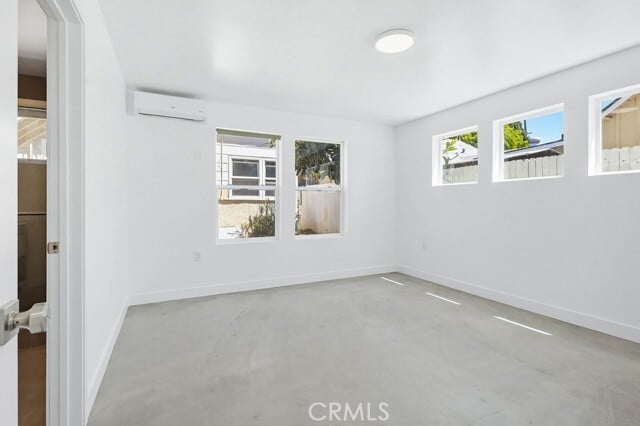 Building Photo - 1017 Riverine Ave