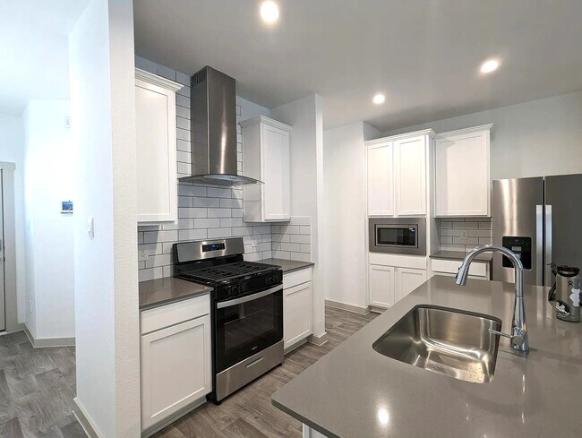 Building Photo - 12808 Tokenhouse Ln