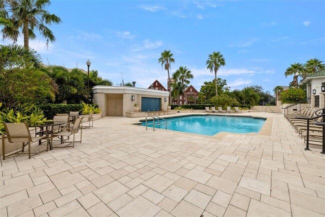 Building Photo - 345 Bayshore Blvd