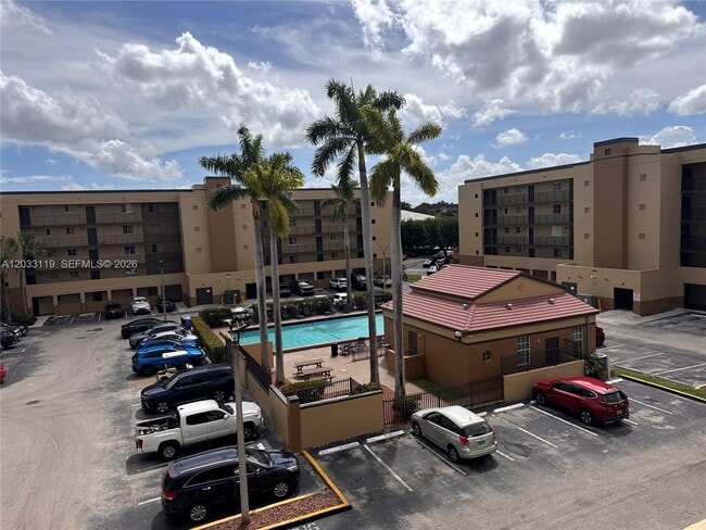 Building Photo - 14931 SW 82nd Ln