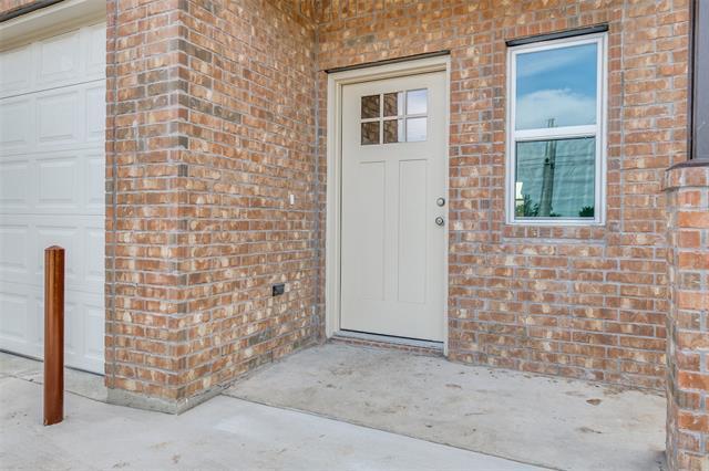 Building Photo - 123 Dealva Ct
