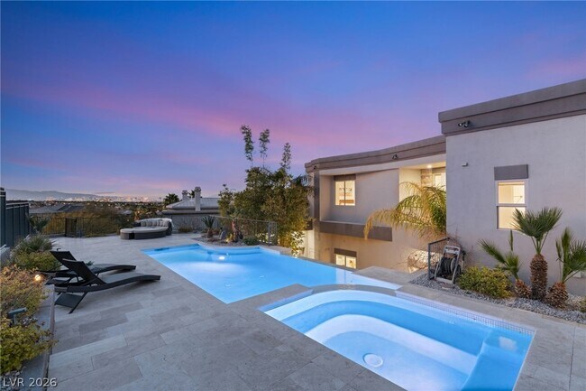 Building Photo - 1635 Liege Dr