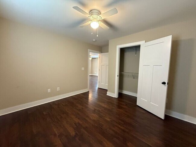 Building Photo - Lovely 3 Bed 2 Bath House in Old Hickory - Fenced in Yard