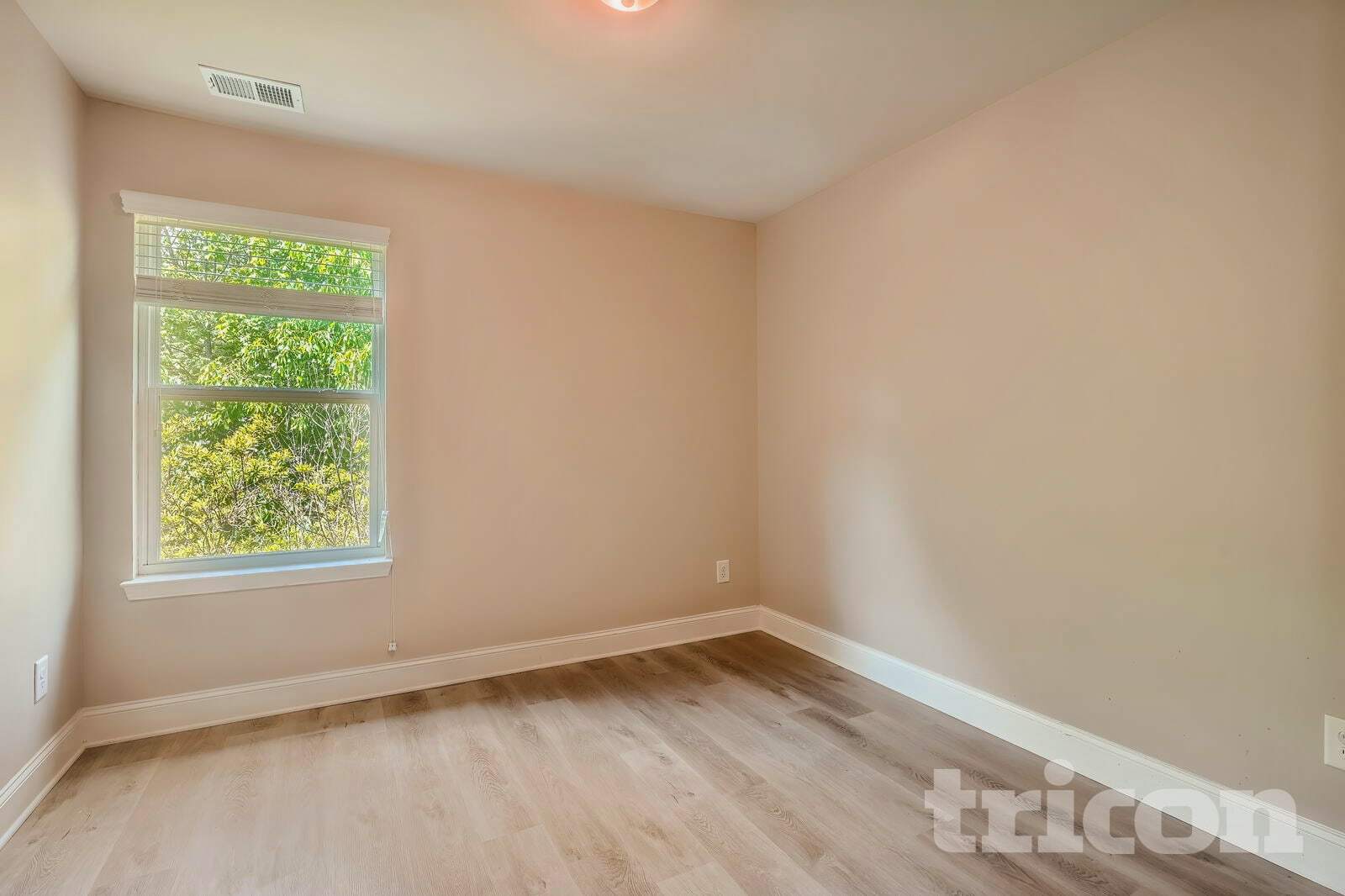 Building Photo - 7170 Fringe Flower Dr