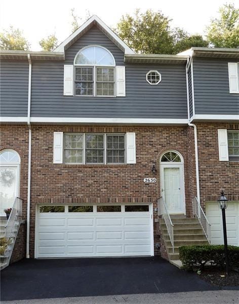 Building Photo - 2630 Birchwood Ln