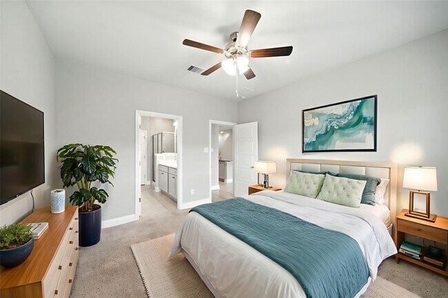 Building Photo - 32943 Turning Springs Dr