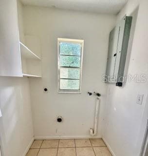 Building Photo - 221 N Adelle Ave