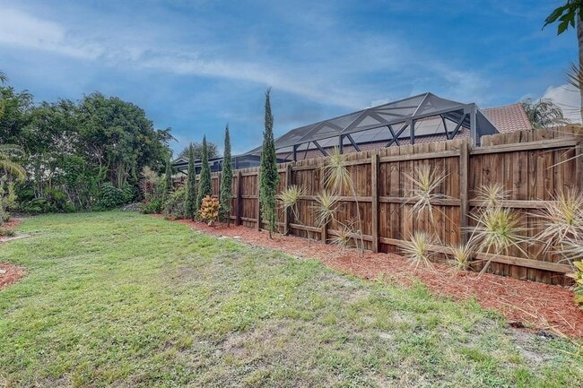 Building Photo - 9565 El Clair Ranch Rd