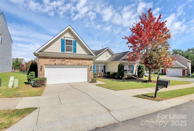 Building Photo - 7000 Dacian Ln