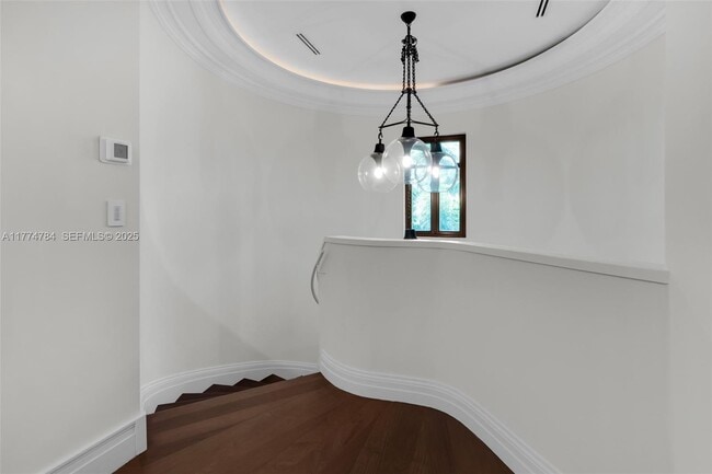 Building Photo - 9 Harbor Point