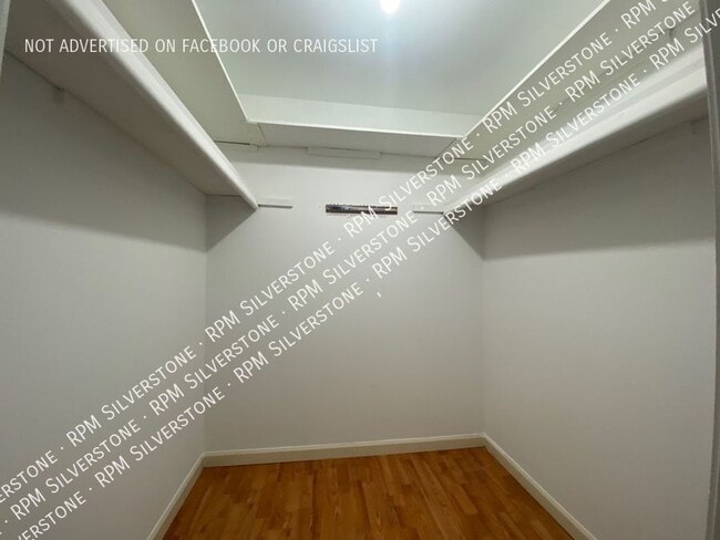 Building Photo - 17381 Washington Ct