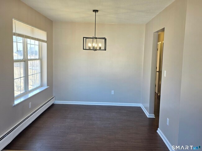 Building Photo - 15 Mc Donald Ave