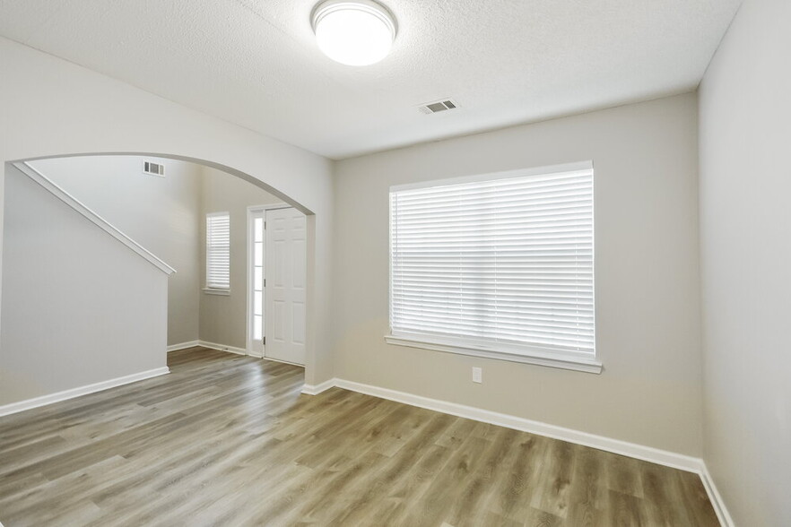 Building Photo - 40 Stone Ridge Way