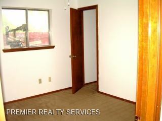 Building Photo - 3 br, 2 bath House - 5909 N. 25TH LANE