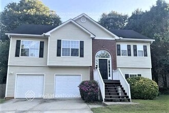 Building Photo - 10891 Knotty Pine Pl