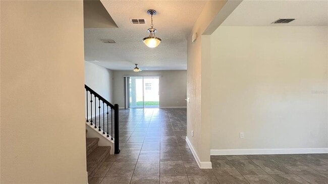 Building Photo - 15079 Evergreen Oak Loop