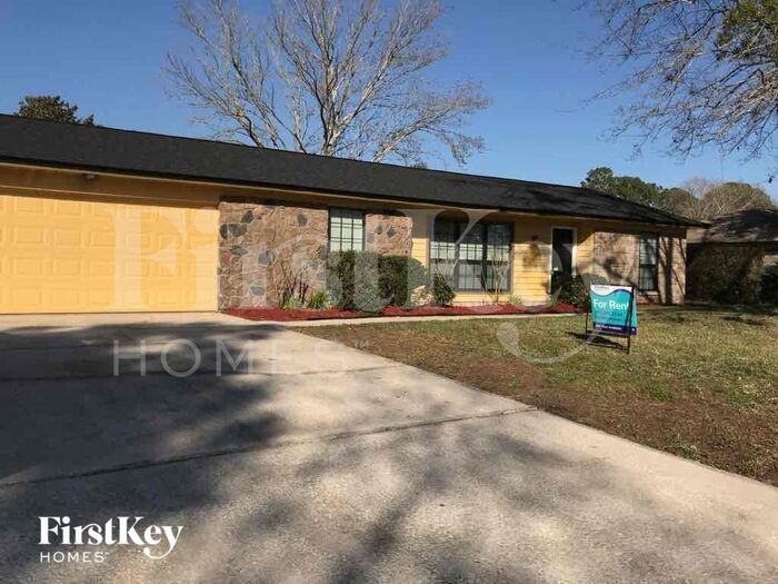 Building Photo - 2462 Ridgecrest Ave