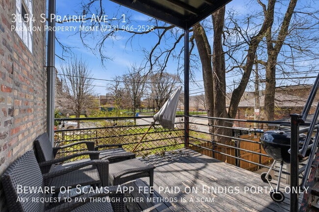 Building Photo - 3154 S Prairie Ave