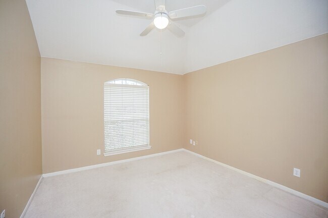 Building Photo - 9914 Clear Meadow Ln