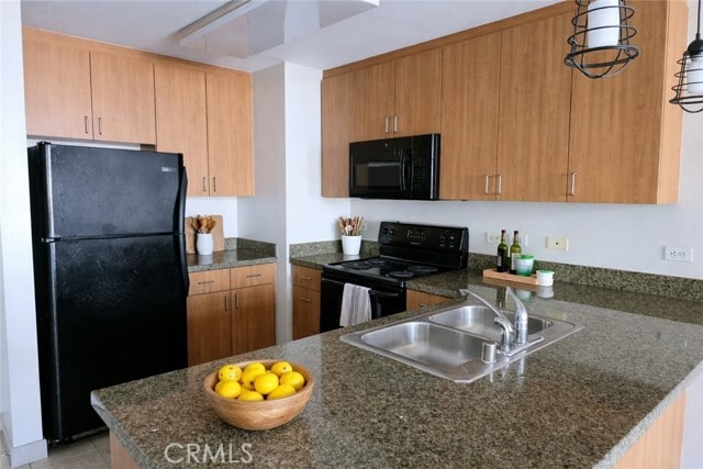 Building Photo - 1080 Park Blvd