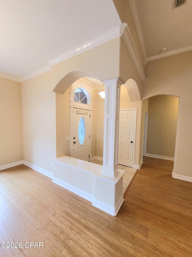 Building Photo - 103 Parkview Xing