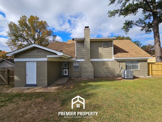 Building Photo - 3630 Tulip Tree Cove