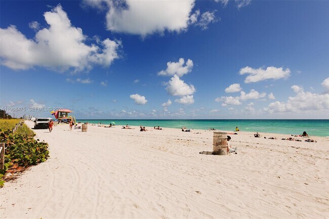 Building Photo - 7330 Ocean Terrace