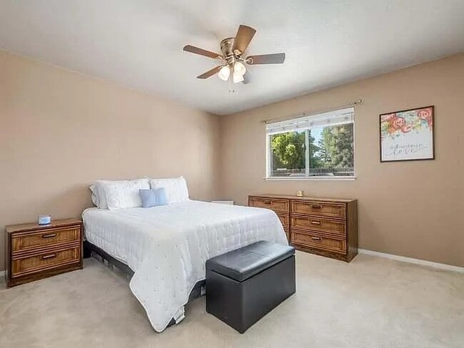 Building Photo - 178 N Magnolia Ave