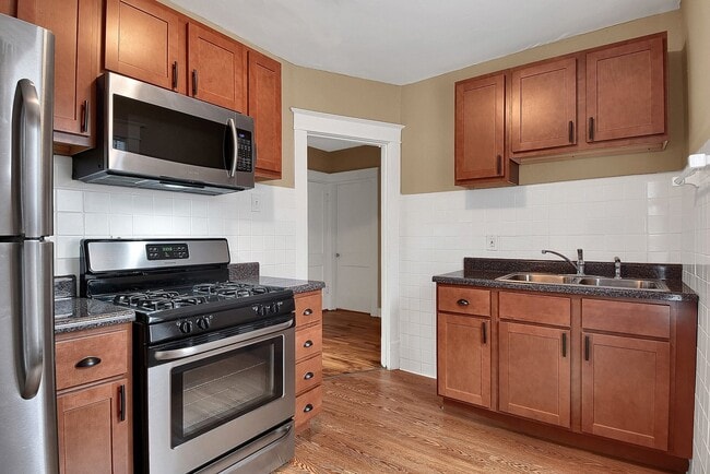 Building Photo - 7702 Lile Ave