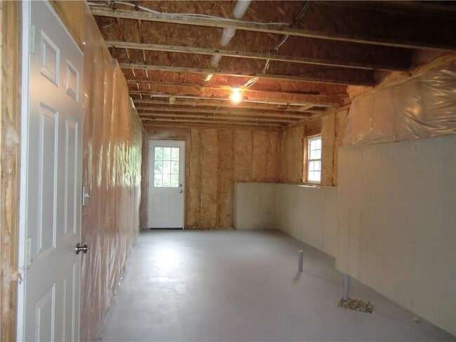 Building Photo - 8415 Deliah Way