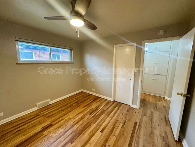 Building Photo - 3523 S Downing St