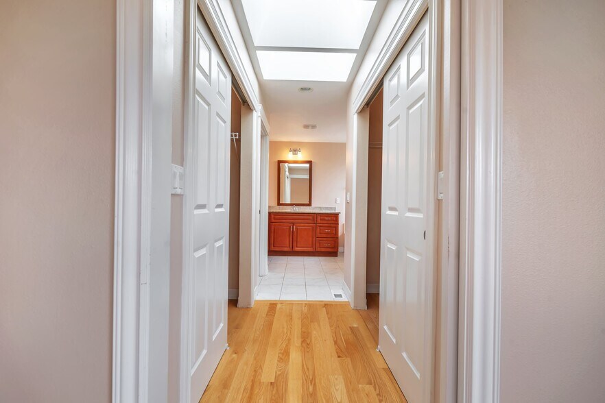 Building Photo - 9604 S 236th Pl