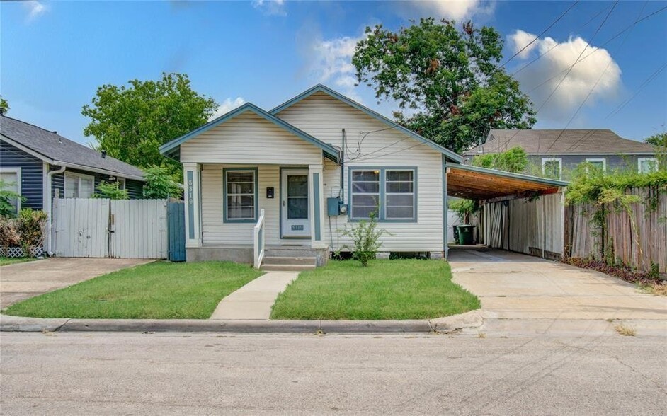 Primary Photo - 5319 Bell St