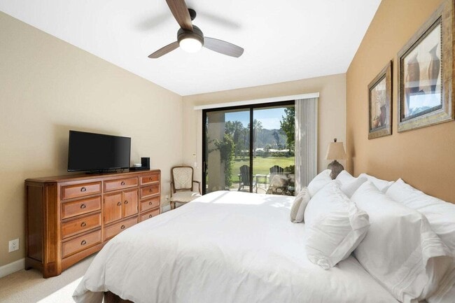 Building Photo - 54623 Shoal Creek