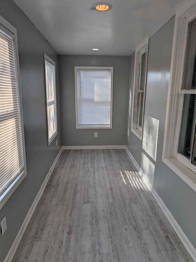Building Photo - 4021 Neff Ave