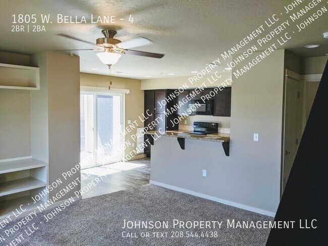 Building Photo - 1805 W Bella Ln