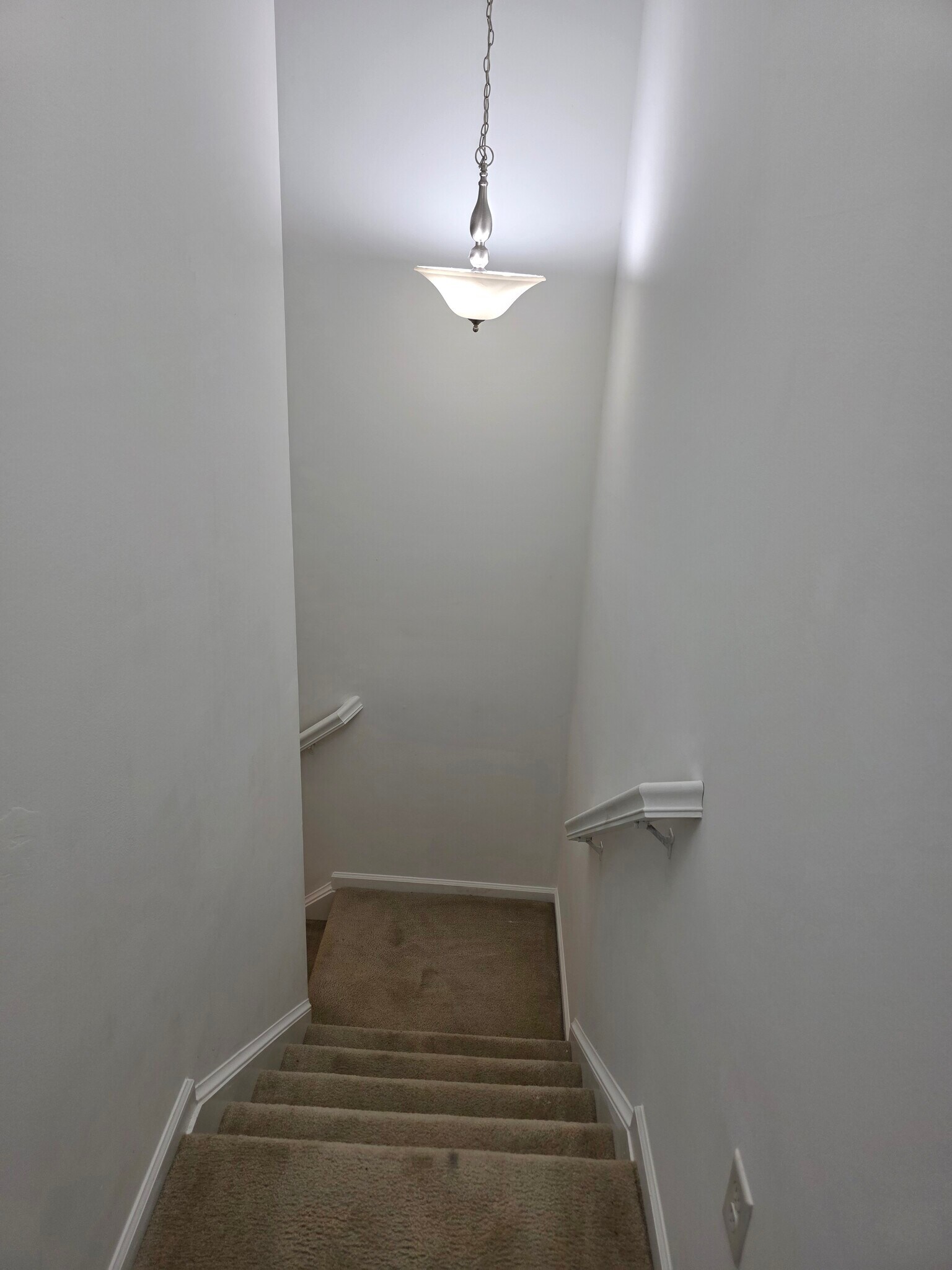 Building Photo - 730 Lacy Oak Dr