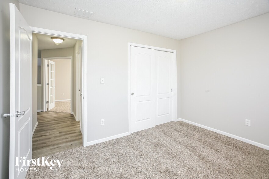 Building Photo - 3057 Sholty Ct