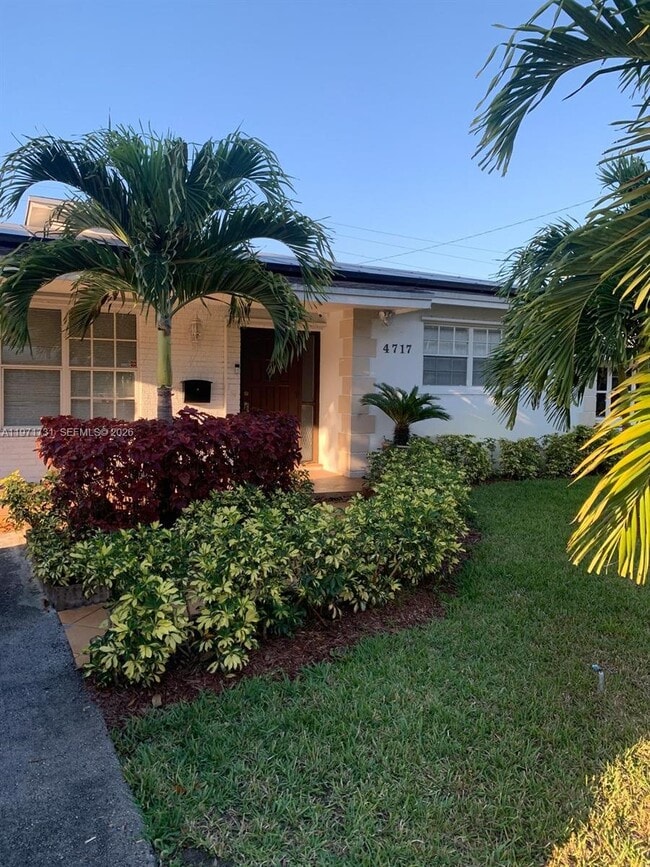 Building Photo - 4717 Washington St