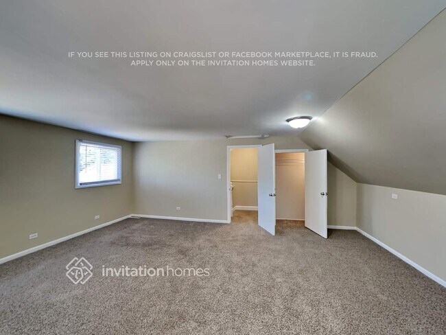 Building Photo - 410 Mors Ave