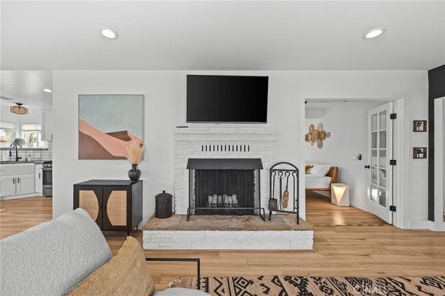 Building Photo - 55585 Onaga Trail