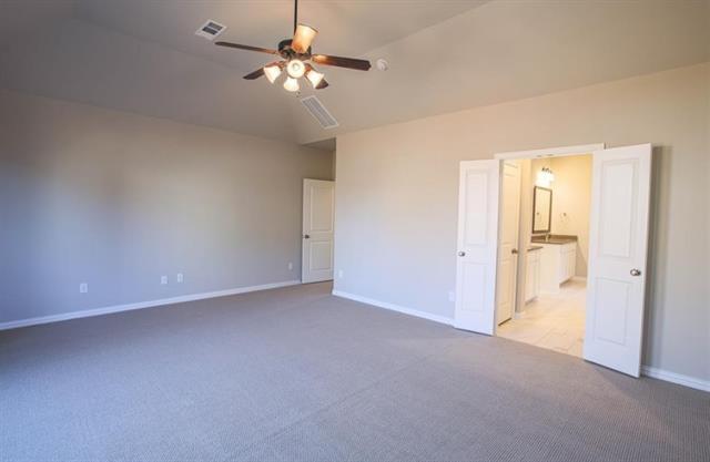 Building Photo - 1708 Daisy Corner Dr