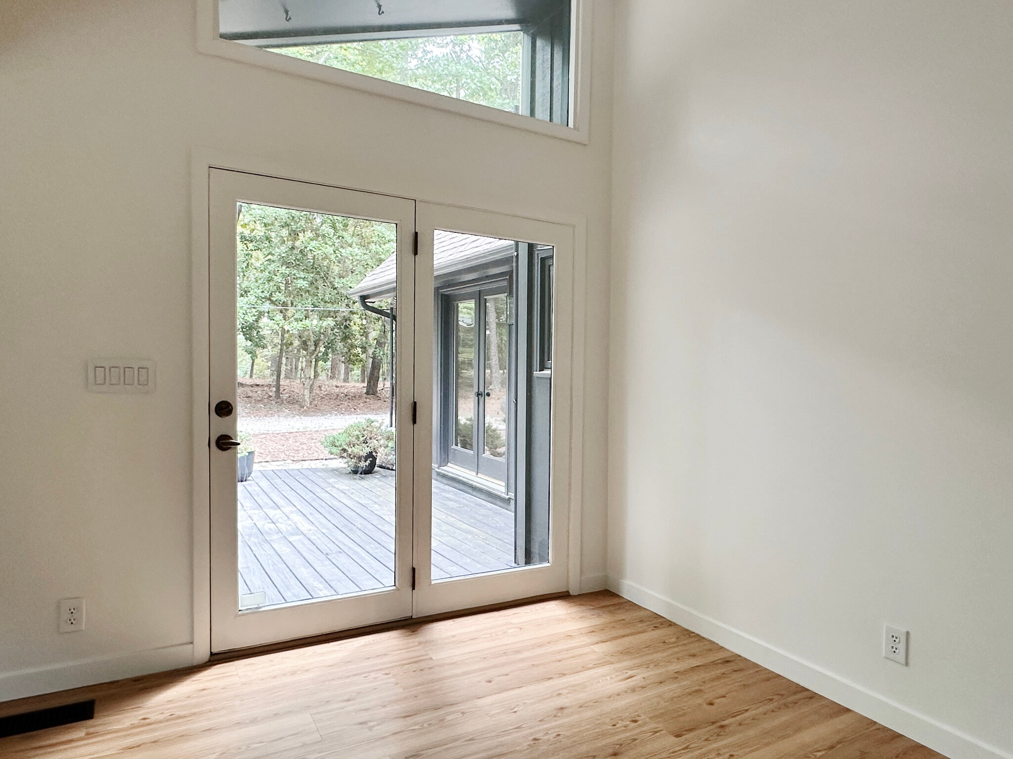 Outdoor patio entrance - 4700 Joseph Michael Ct