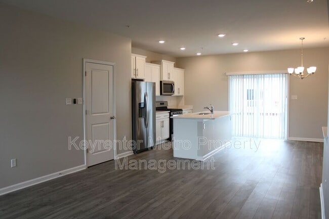 Building Photo - 9818 Ruby Lockhart Blvd